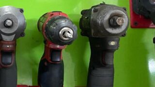 Стойки за машини и батерии Milwaukee Parkside Total Parkside: 12V, 20V (X-Team/Team); Milwaukee: M12 (12V), M18 (18V), MX FUEL (industrial system)